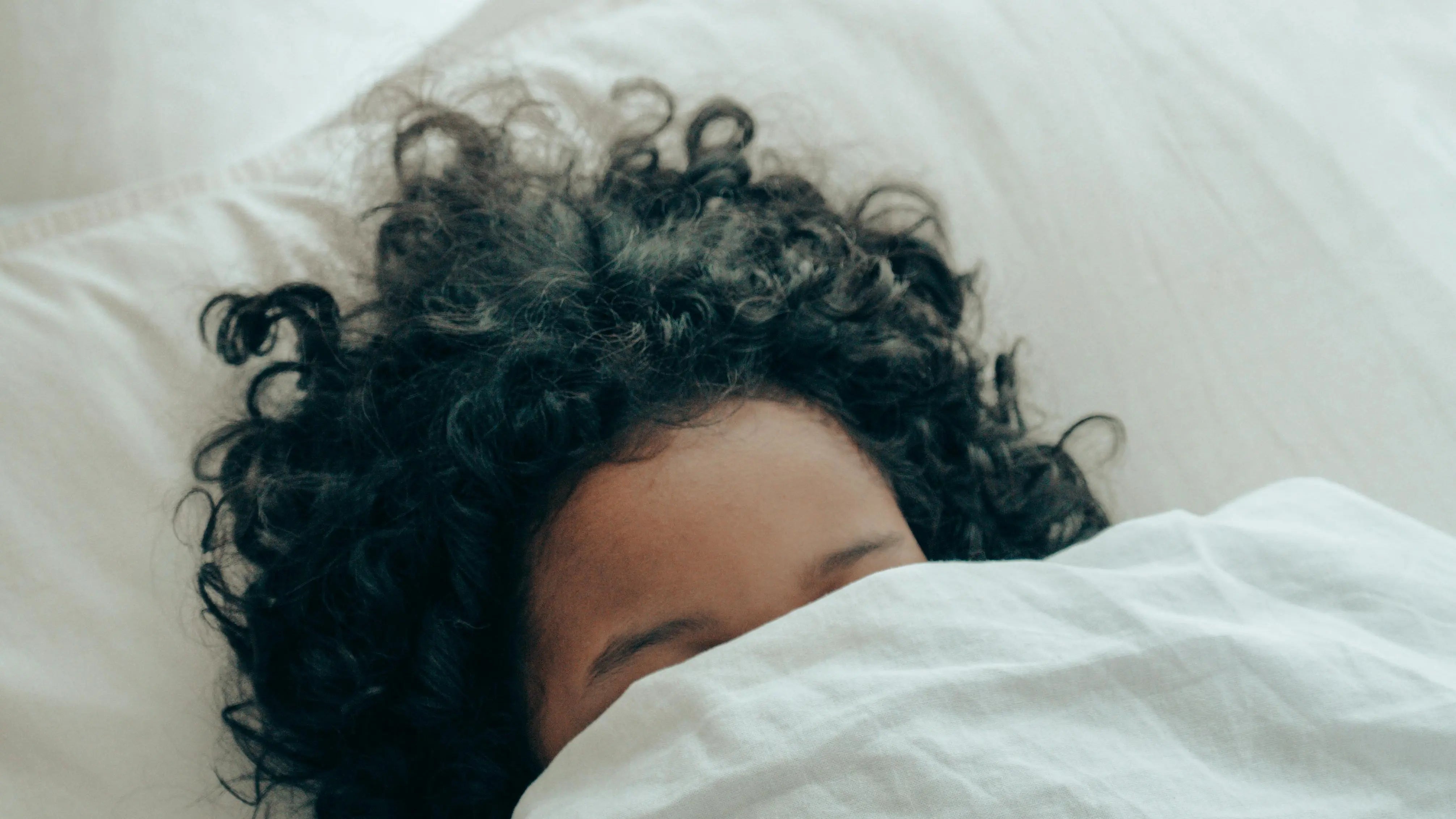 Why Bad Stress Means Bad Sleep (and how to fix both) SentroLabs